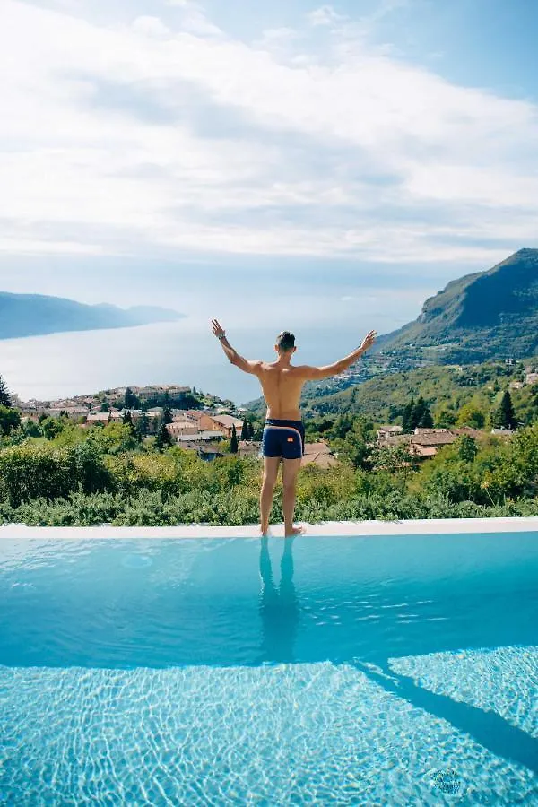 Bnb Borgo Le Vigne - L'Uva Rara Only Adults Tignale